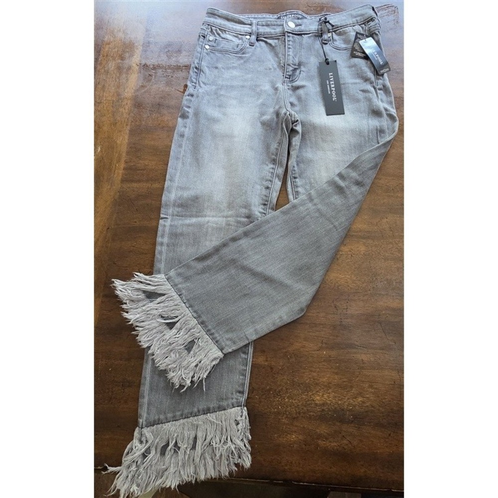 NWT Liverpool 8 29 Fringe Hem Pumice Gray Fray Jeans Crop Straight 128400 - Picture 4 of 6
